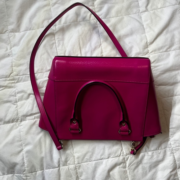 Beautiful Hot Pink Kate Spade Bag - Picture 4 of 13